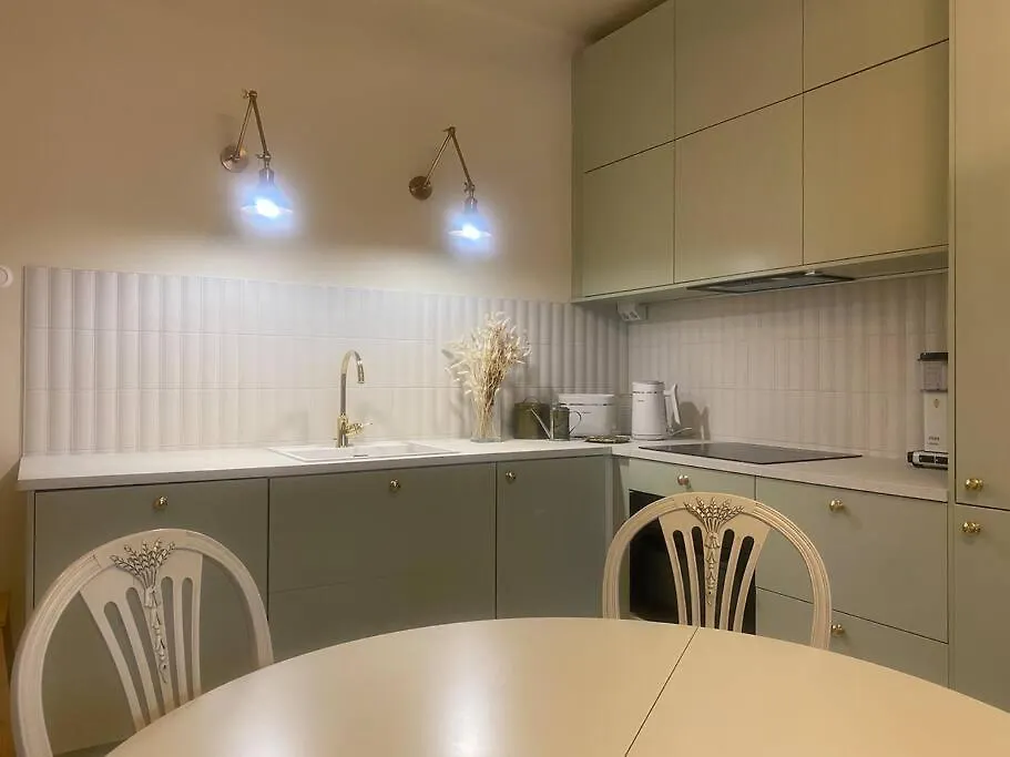 Enchanting 1Br W/ King Bed In Unbeatable Location Ελσίνκι